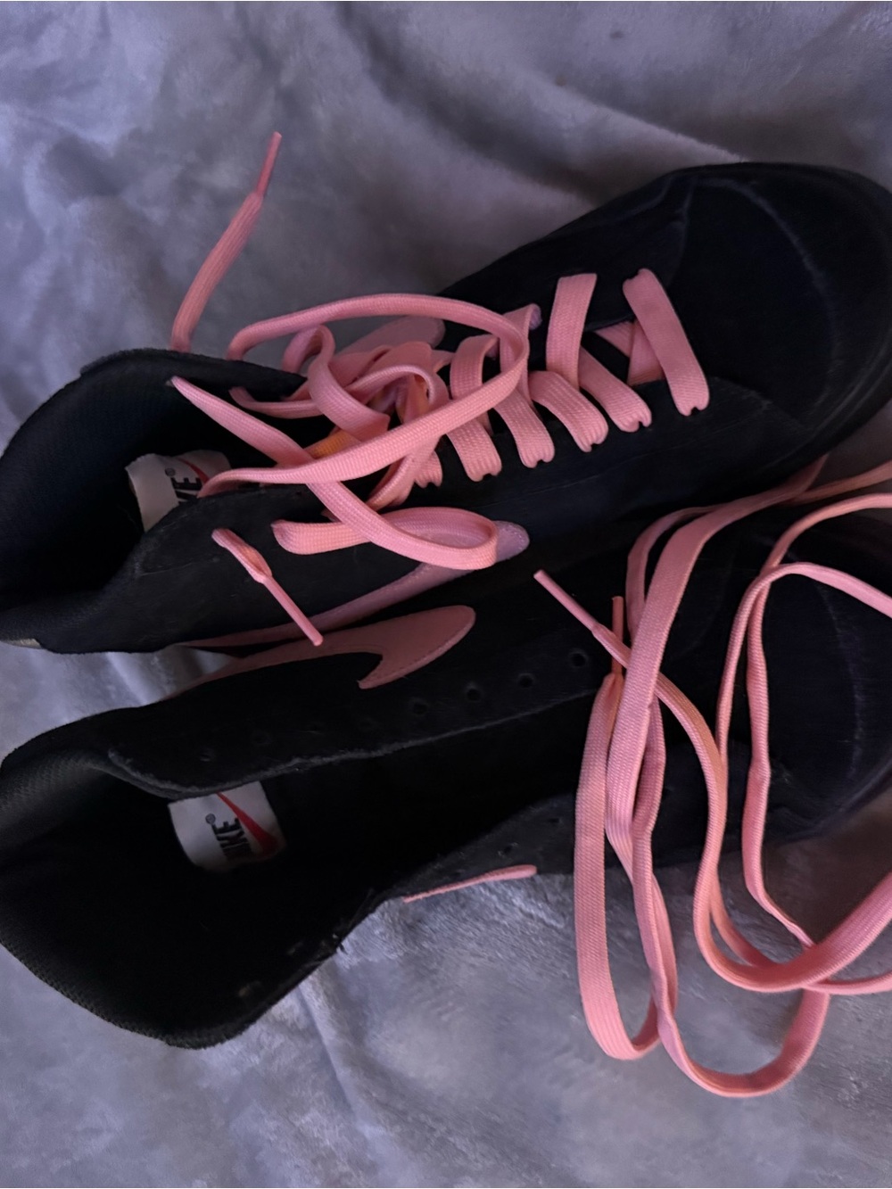 Nike Black Sneakers with Pink Accents - Picture 3 of 7
